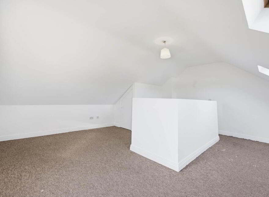22a Glentworth Park, Ard-Na-Greine, Dublin, D13PP71