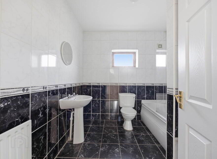 22a Glentworth Park, Ard-Na-Greine, Dublin, D13PP71
