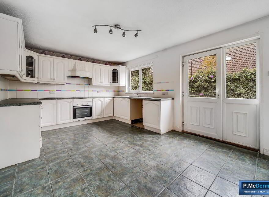 10 Clonliffe Park, Culmore, Derry, BT48 8NT