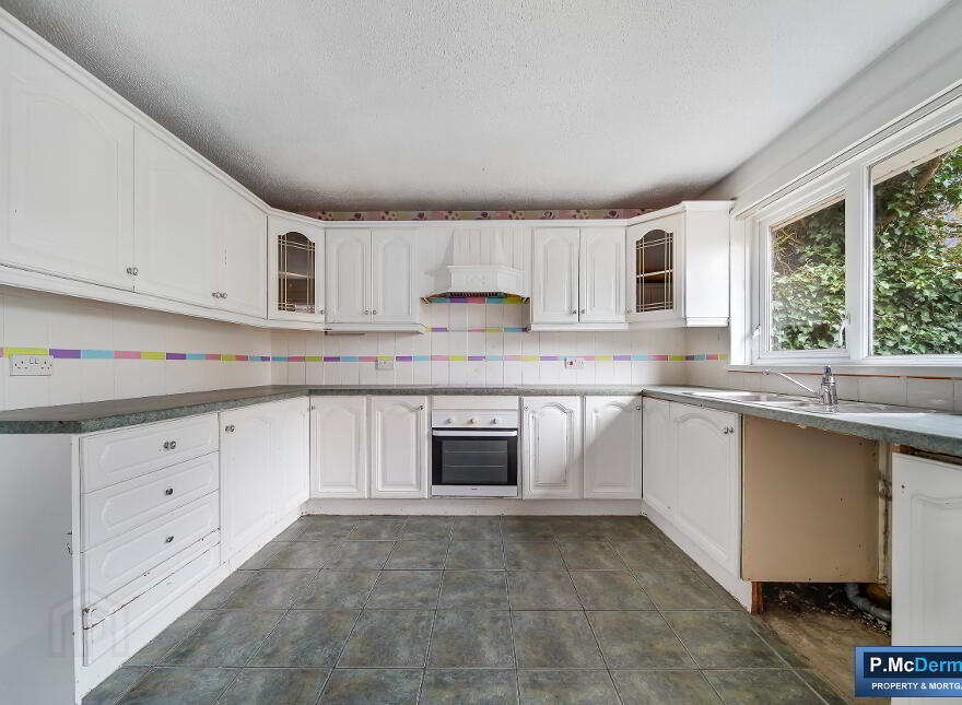 10 Clonliffe Park, Culmore, Derry, BT48 8NT