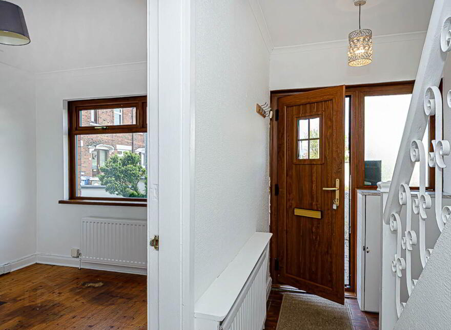 20 Chesham Parade, Belfast, BT6 8GR