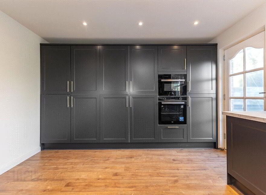 14 Rodney Park, Bangor, BT19 6FN