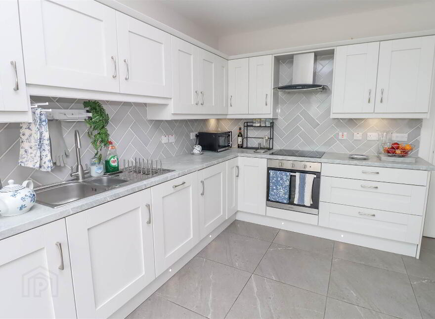 5 Ballyoran Heights, Dundonald, Belfast, BT16 1ZN