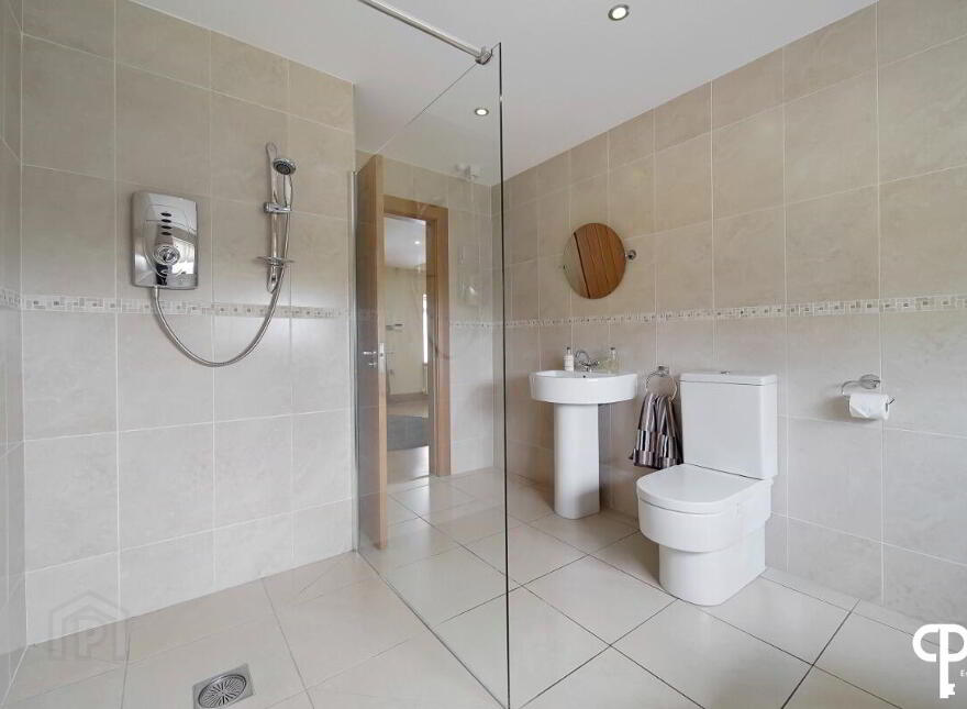 26 Upper Galliagh Road, Derry, BT48 8LW