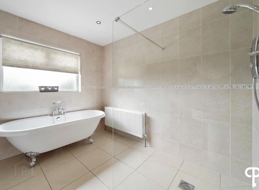 26 Upper Galliagh Road, Derry, BT48 8LW