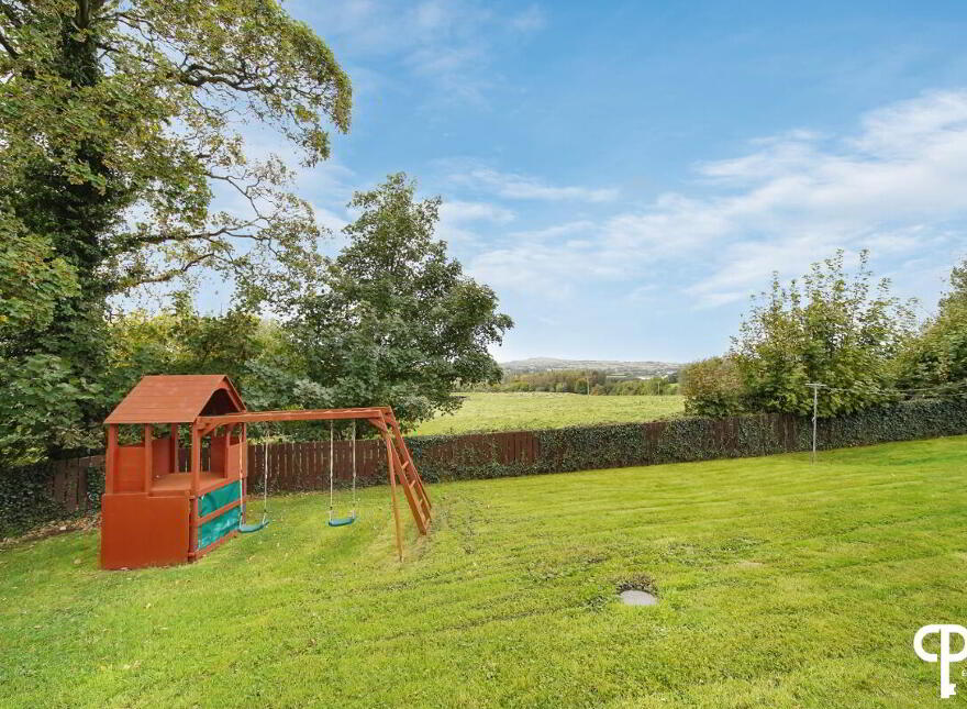 26 Upper Galliagh Road, Derry, BT48 8LW