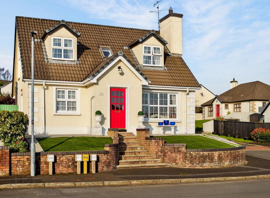 17 Blacksgrove, Ballymena, BT43 6AS