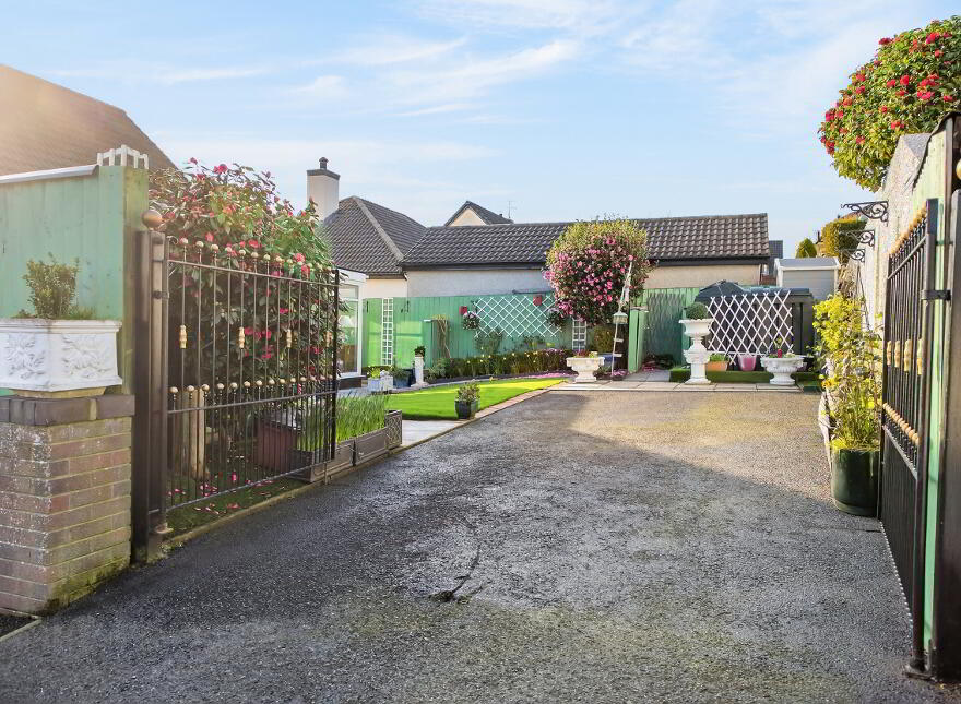 17 Blacksgrove, Ballymena, BT43 6AS