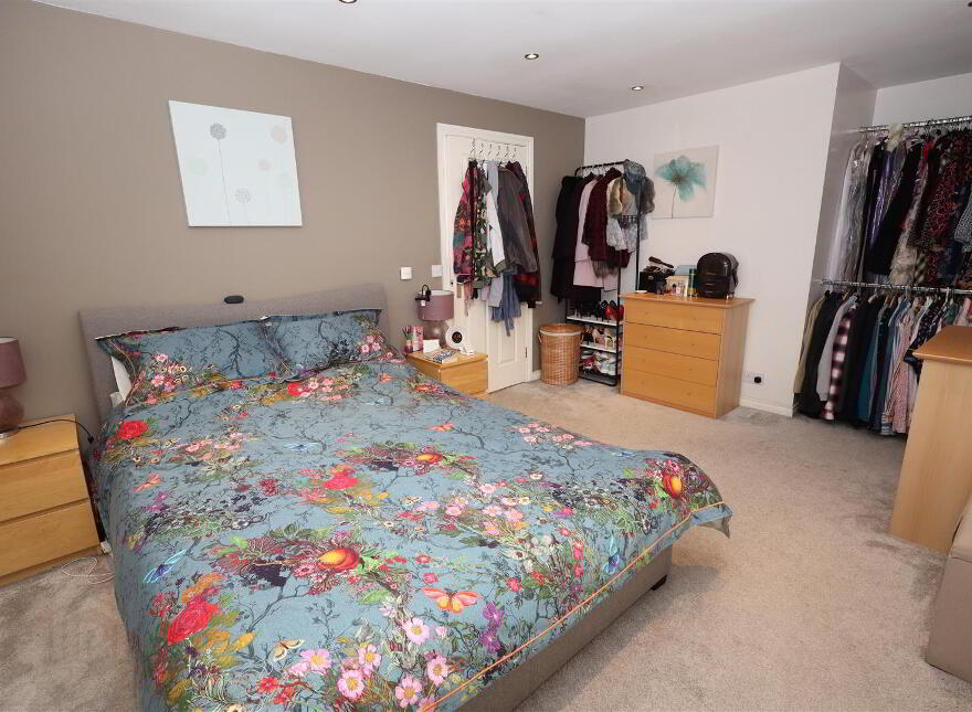 65 Thorburn Road, Newtownabbey, BT36 7JA