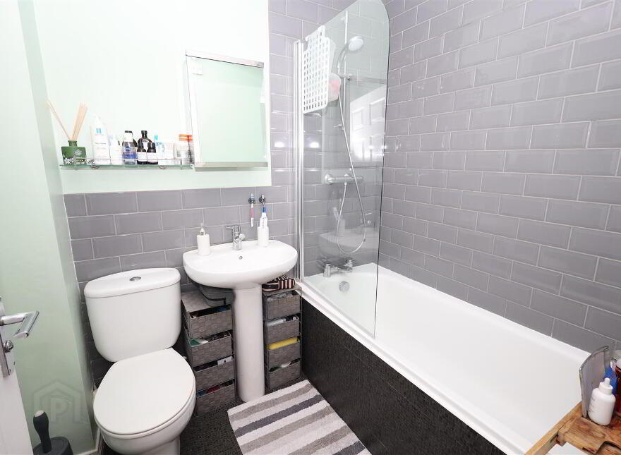 65 Thorburn Road, Newtownabbey, BT36 7JA