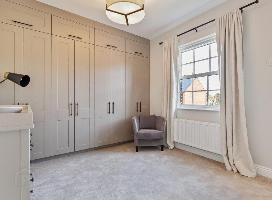 20 Governors Gate Demesne, Hillsborough, BT26 6TU