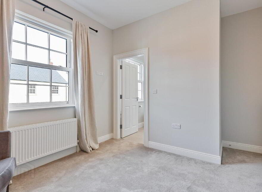 20 Governors Gate Demesne, Hillsborough, BT26 6TU
