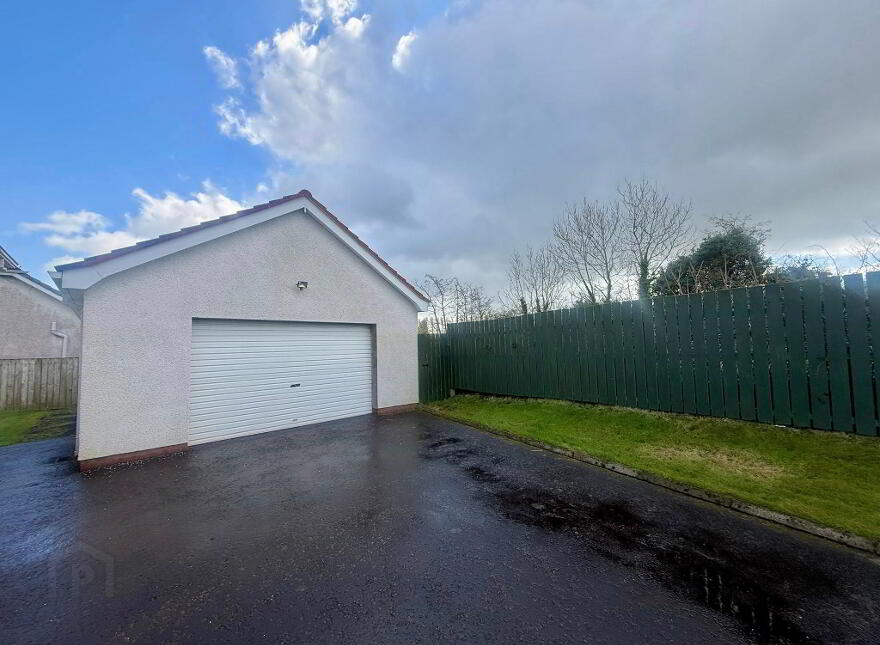 242 Cullybackey Road, Ballymena, BT43 5JH