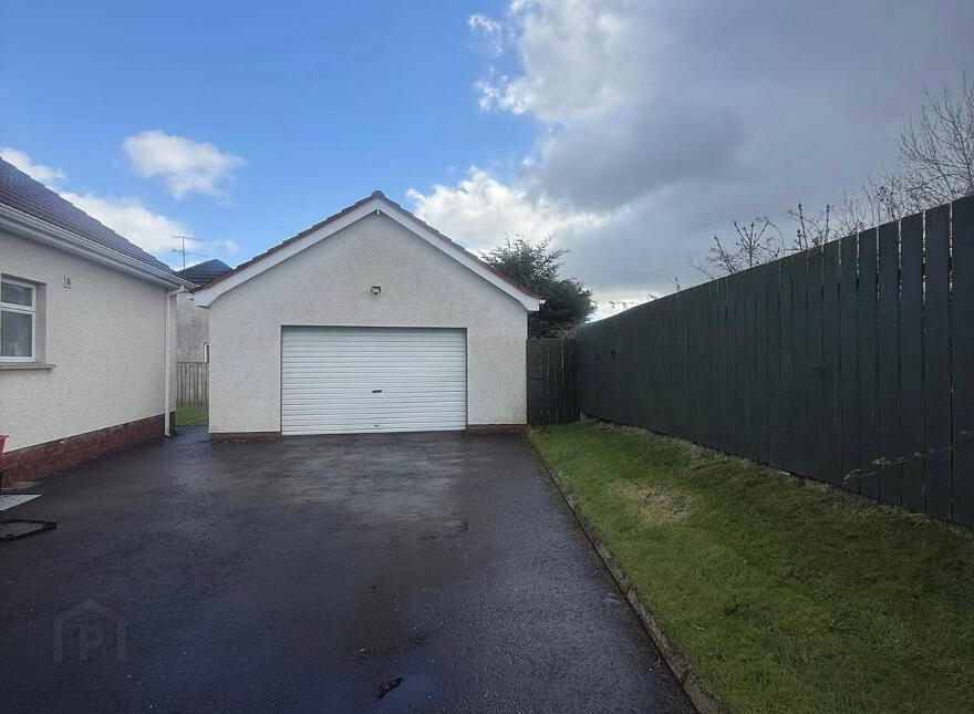 242 Cullybackey Road, Ballymena, BT43 5JH