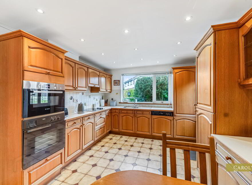 86 Roddens Crescent, Belfast, BT5 7JP