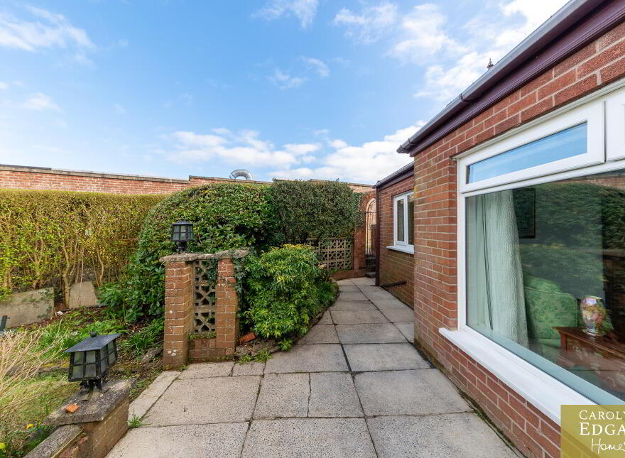 86 Roddens Crescent, Belfast, BT5 7JP