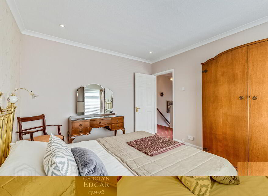 86 Roddens Crescent, Belfast, BT5 7JP