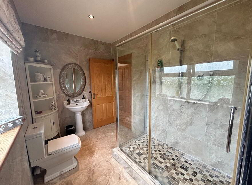 Tullyraine Carrickmacross, Kilanny, A81RY19