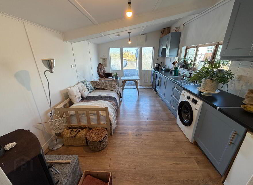 Carrownagark, Riverstown, F52FK75