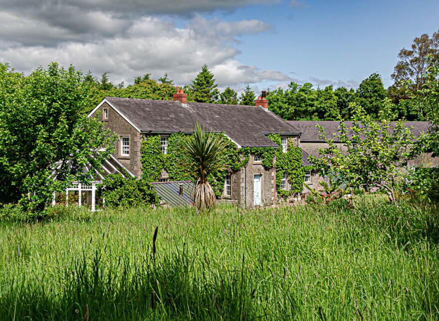 4 Forthill Road, Ballycarry/ Whitehead, Carrickfergus, BT38 9JU