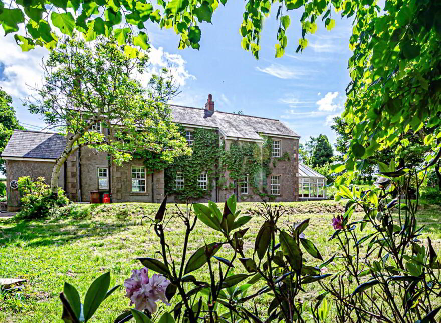 4 Forthill Road, Ballycarry/ Whitehead, Carrickfergus, BT38 9JU