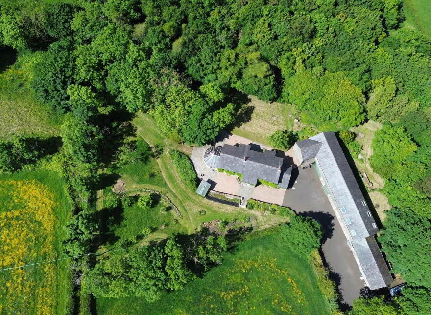 4 Forthill Road, Ballycarry/ Whitehead, Carrickfergus, BT38 9JU