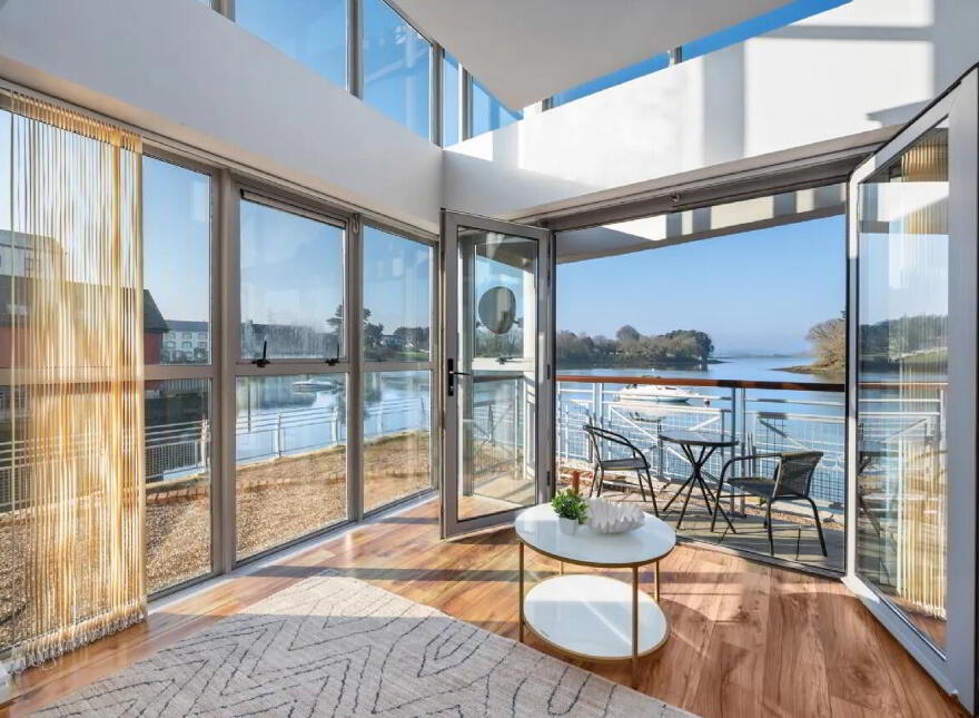 1 Charleston Wharf, Bailick Road, Midleton, P25V403