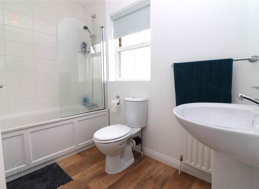 4 Warren Gardens Mews, Warren Gardens, Lisburn, BT28 1EA
