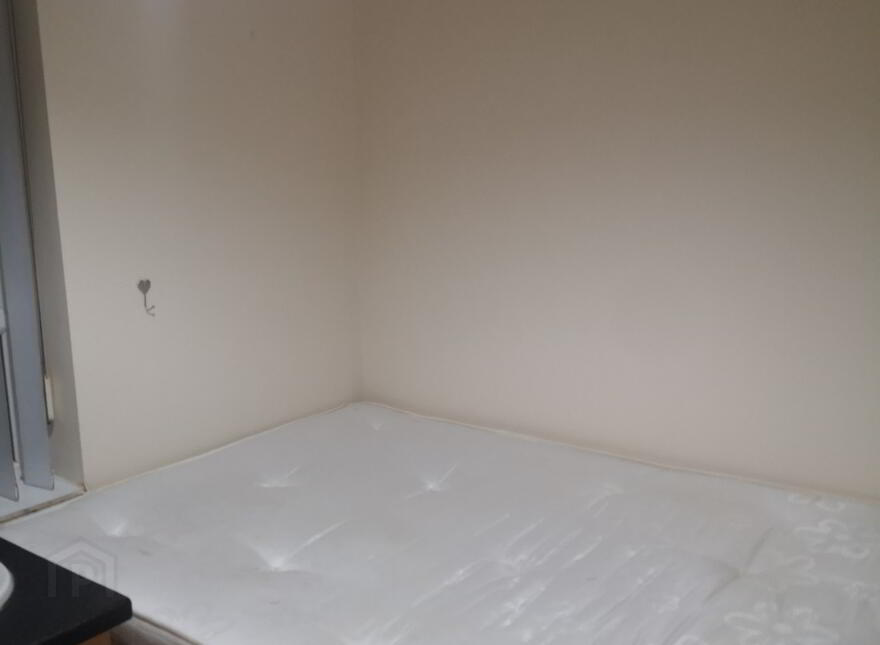 Unit 1, 12 Rugby Avenue, Belfast, BT7 1RG