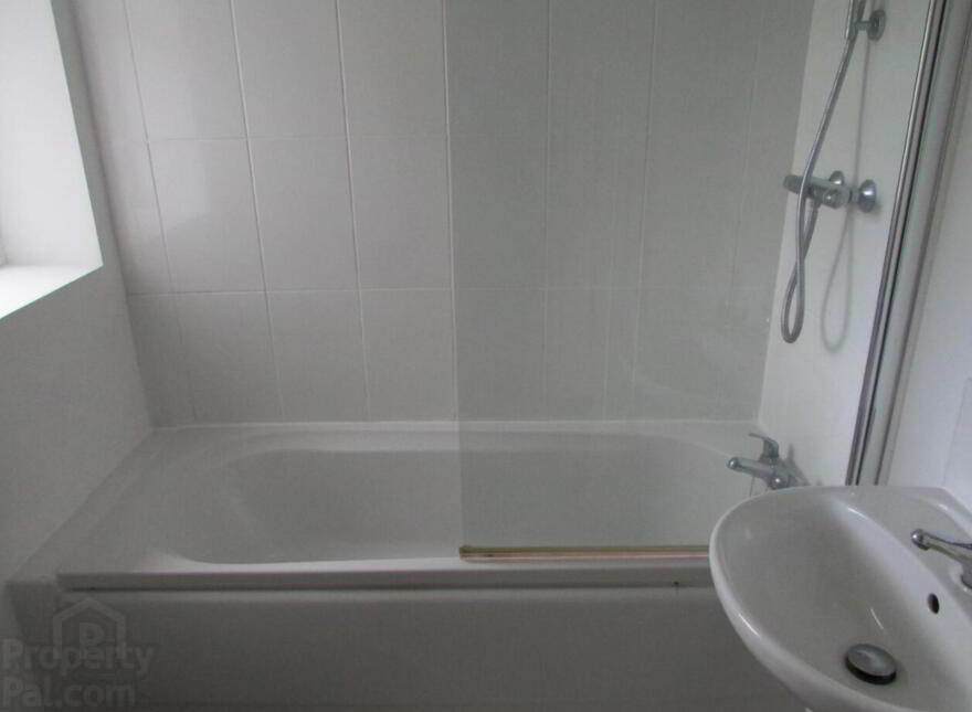 2c Knocksallagh Green, Greenisland, Carrickfergus, BT38 8SR