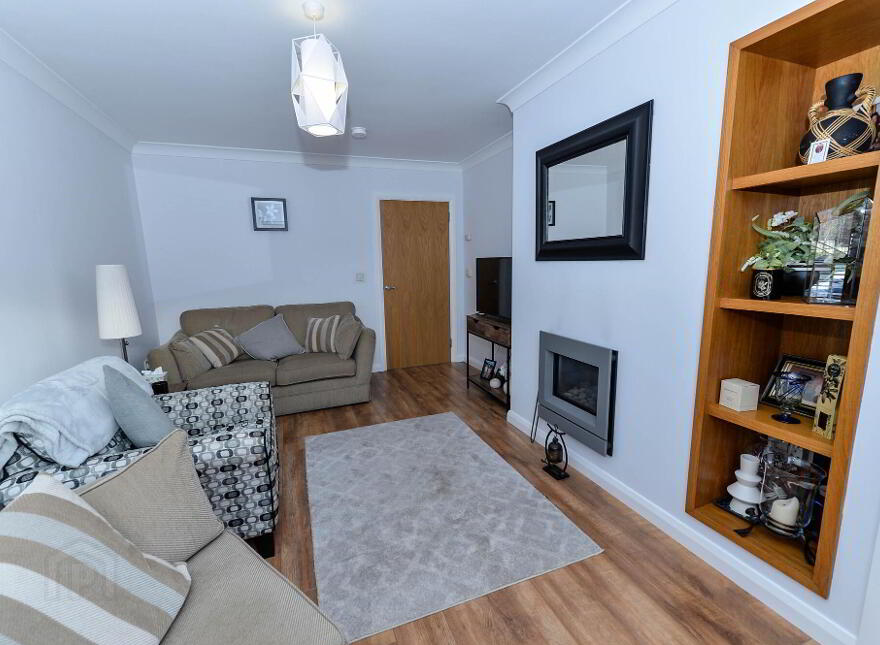 11 Church Court, Moneyreagh, BT23 6EU