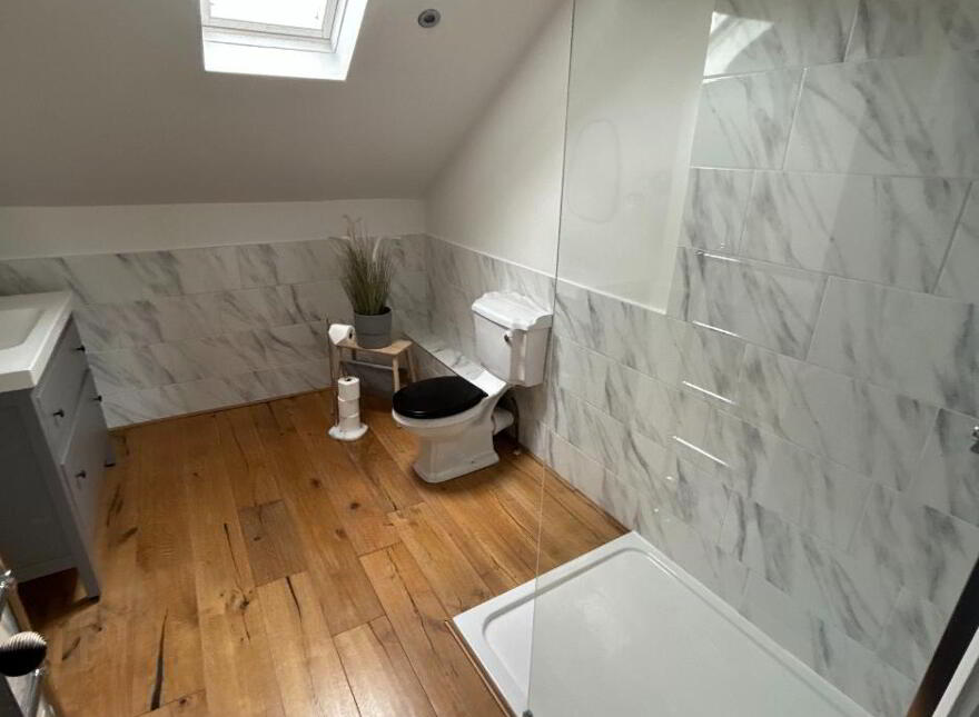 42 Delhi Street, Belfast, BT7 3AL