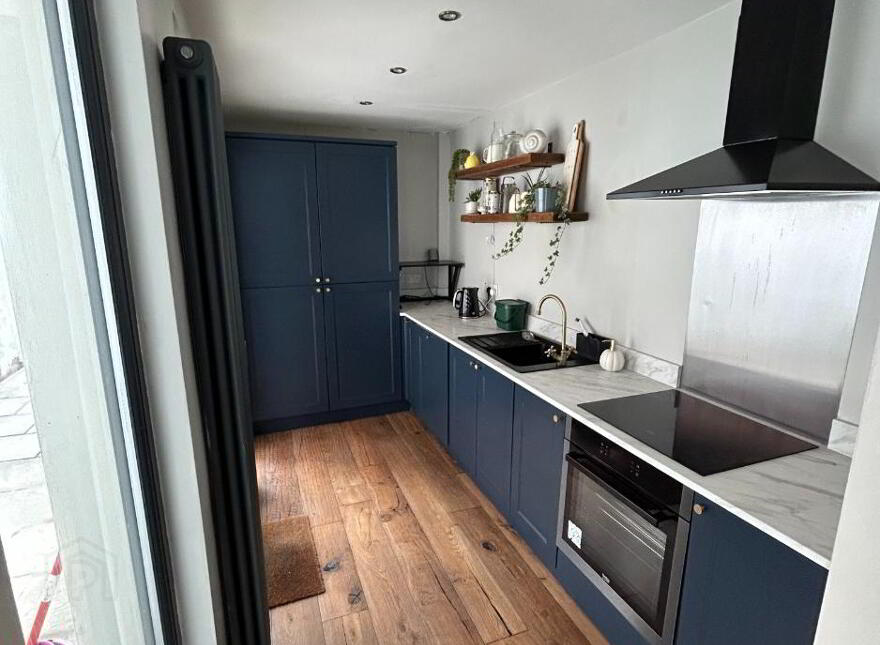 42 Delhi Street, Belfast, BT7 3AL