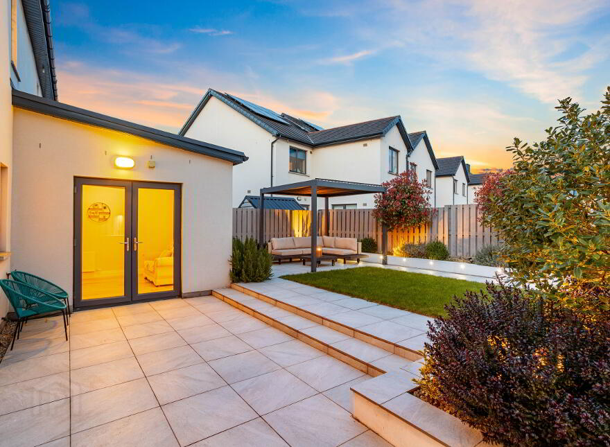 3 Somerton Avenue, Newcastle Road, Lucan, K78E1W9