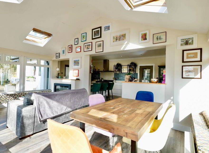 Camas House, Camas, South, Bruff, V35XK81