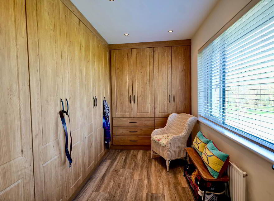 Camas House, Camas, South, Bruff, V35XK81