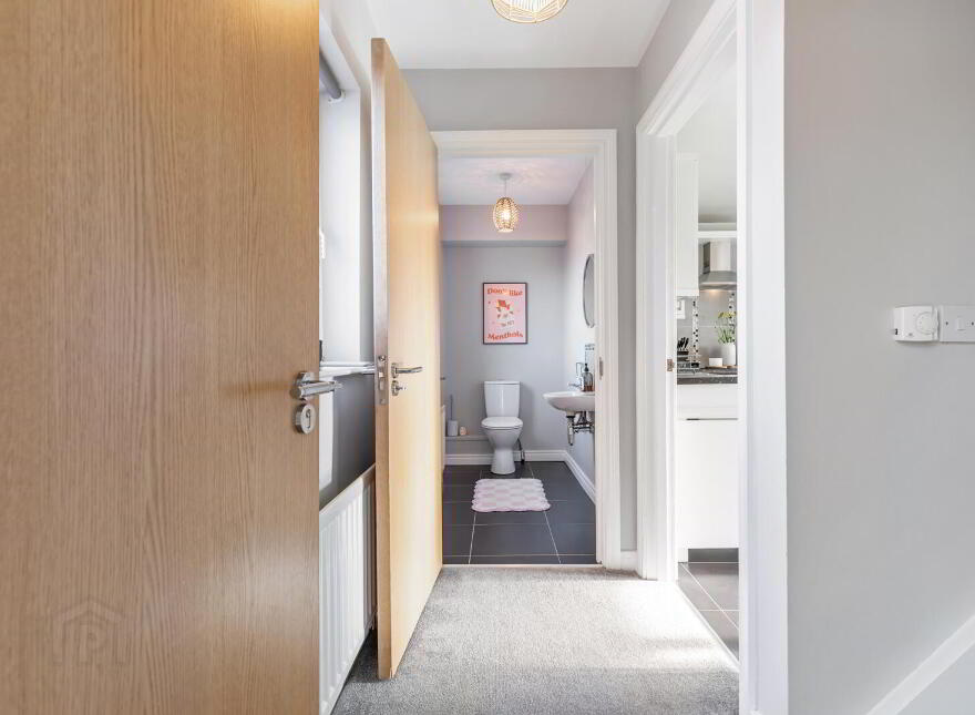 5 Linen Place, Bangor, BT19 7JX