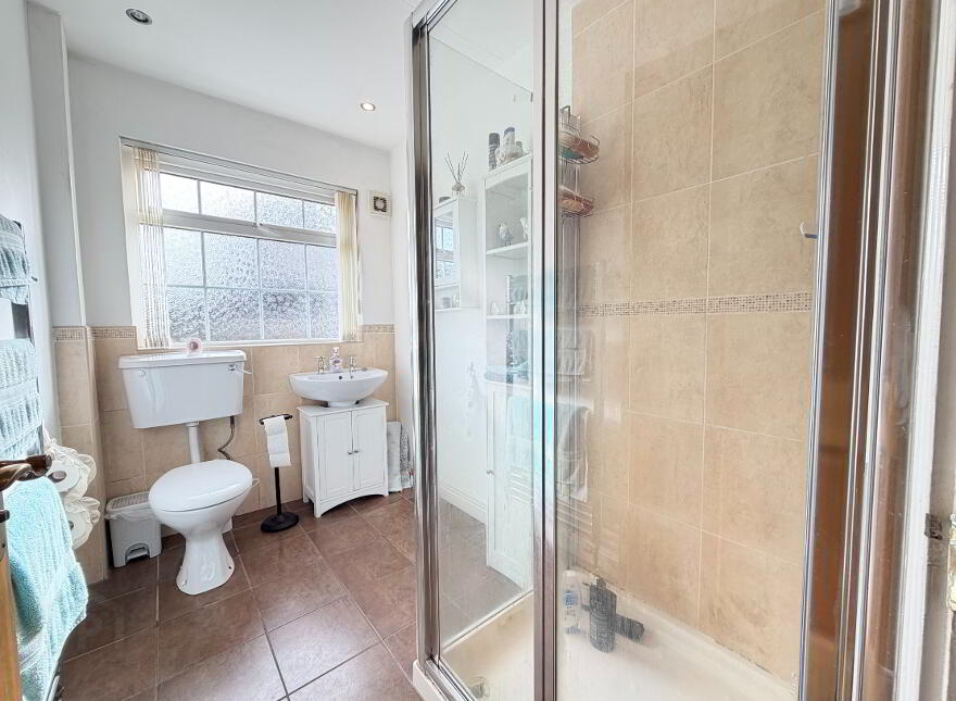 17 Foxhill, Old Cullybackey Road, Ballymena, BT43 5JB