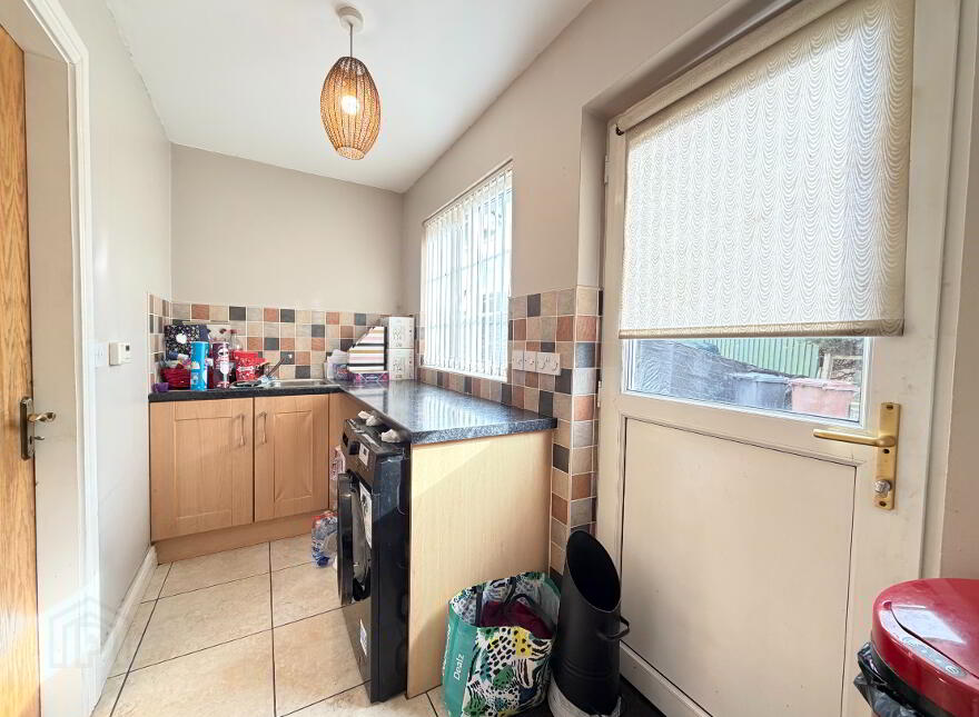 17 Foxhill, Old Cullybackey Road, Ballymena, BT43 5JB