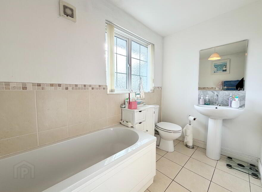 17 Foxhill, Old Cullybackey Road, Ballymena, BT43 5JB