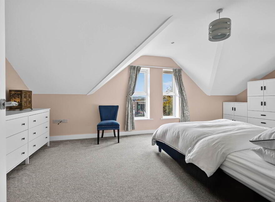 Apartment 1 322 Upper Newtownards Road, Ballyhackamore, Belfast, BT4 3EX