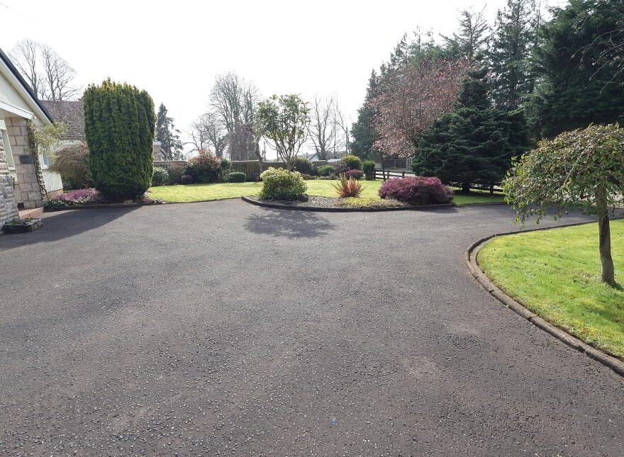 109 Coolreaghs Road, Cookstown, BT80 8QN