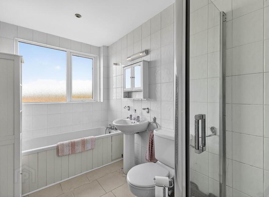 Strawberry Hill Farm, 164 Ballynahinch Road, Lisburn, BT27 5LP
