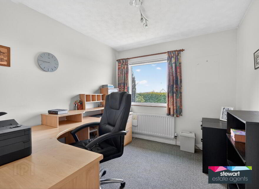 42 Hillsborough Road, Dromore, BT25 1QN