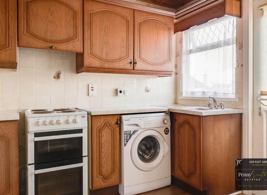 8a Andrews Shorefield, Groomsport, BT19 6LJ