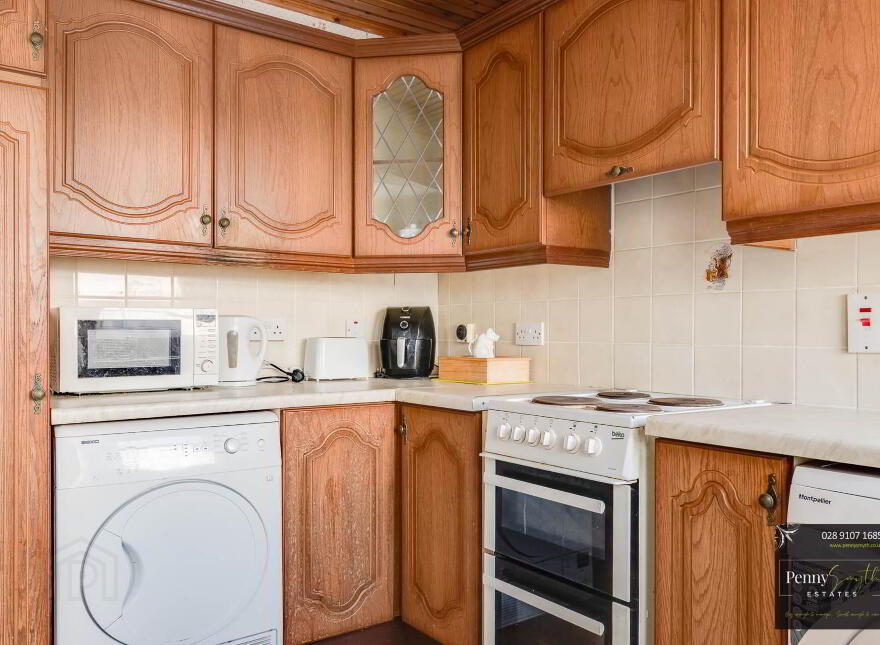 8a Andrews Shorefield, Groomsport, BT19 6LJ