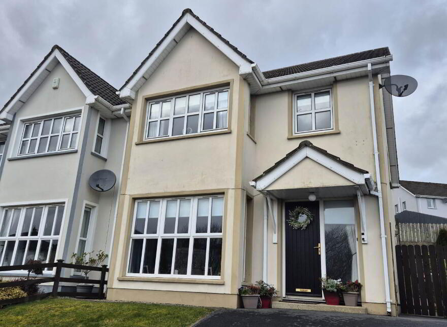 9 Foxhills, Letterkenny, F92W7C3