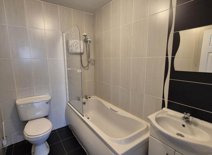 9 Foxhills, Letterkenny, F92W7C3