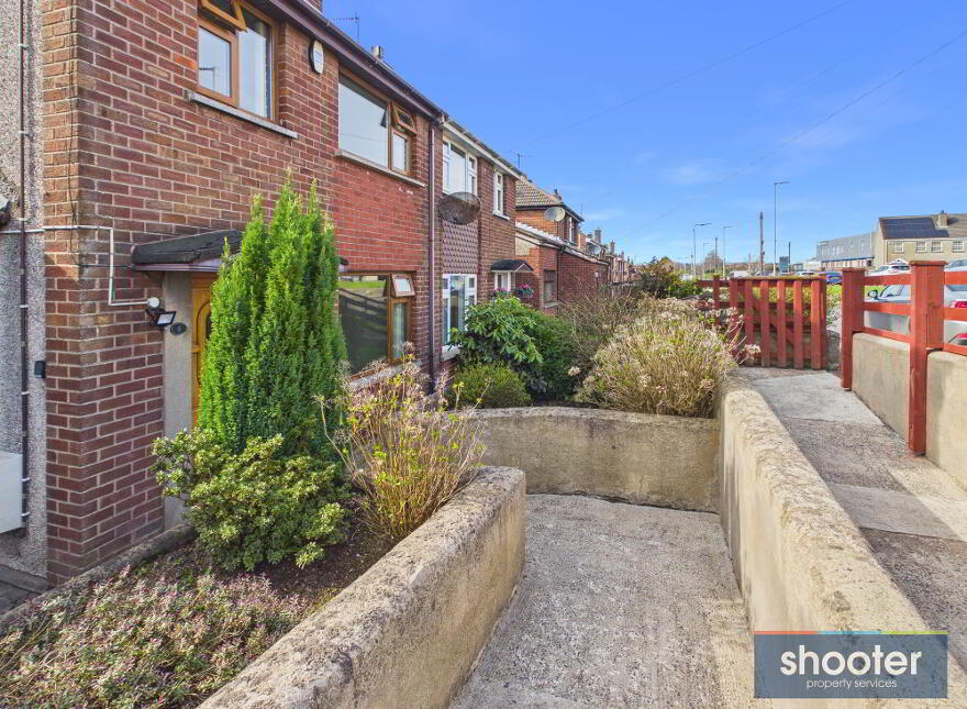 4 Mountain View Drive, Newry, BT35 6DW