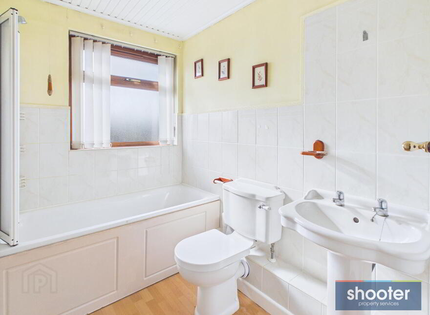 4 Mountain View Drive, Newry, BT35 6DW